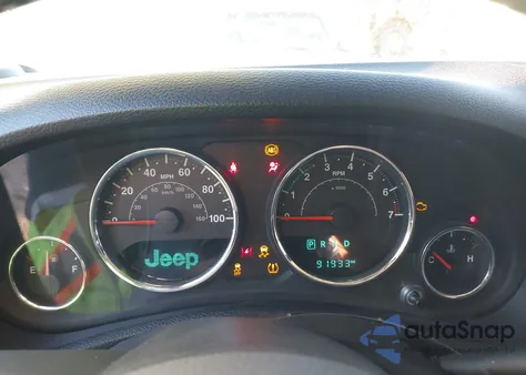 2016 Jeep Wrangler Unlimited Sport из США, поврежденный, VIN 1C4BJWDG8GL323995